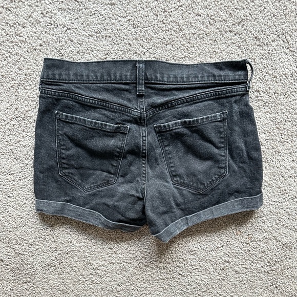 Old Navy Distressed Mid Rise Shorts - Picture 3 of 3